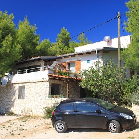 Apartments With A Parking Space Rukavac, Vis - 2444 Рукавац Екстериор снимка